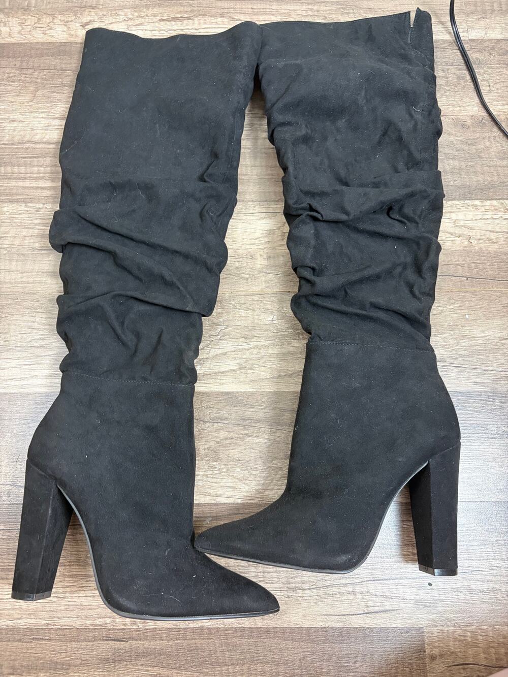 Knee High Black Heeled Boots Women's Size 8 Preppy Classic Autumn Classy Shoes